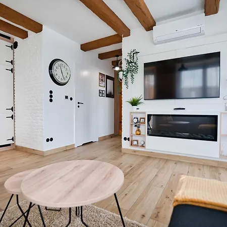 Daire Laguna Beskidow - & Sail